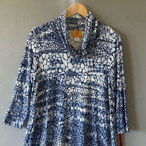 5 for $45 NWT Ruby Rd Top Blouse Shirt Size MP Blue - Picture 3 of 5